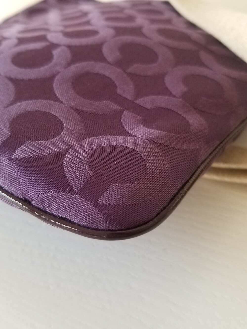 Coach Crossbody Bag - Picture 5 of 15